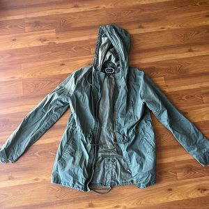 Khaki green anorak jacket